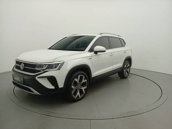 VOLKSWAGEN TAOS 1.4 250 TSI TOTAL FLEX HIGHLINE AUTOMÁTICO